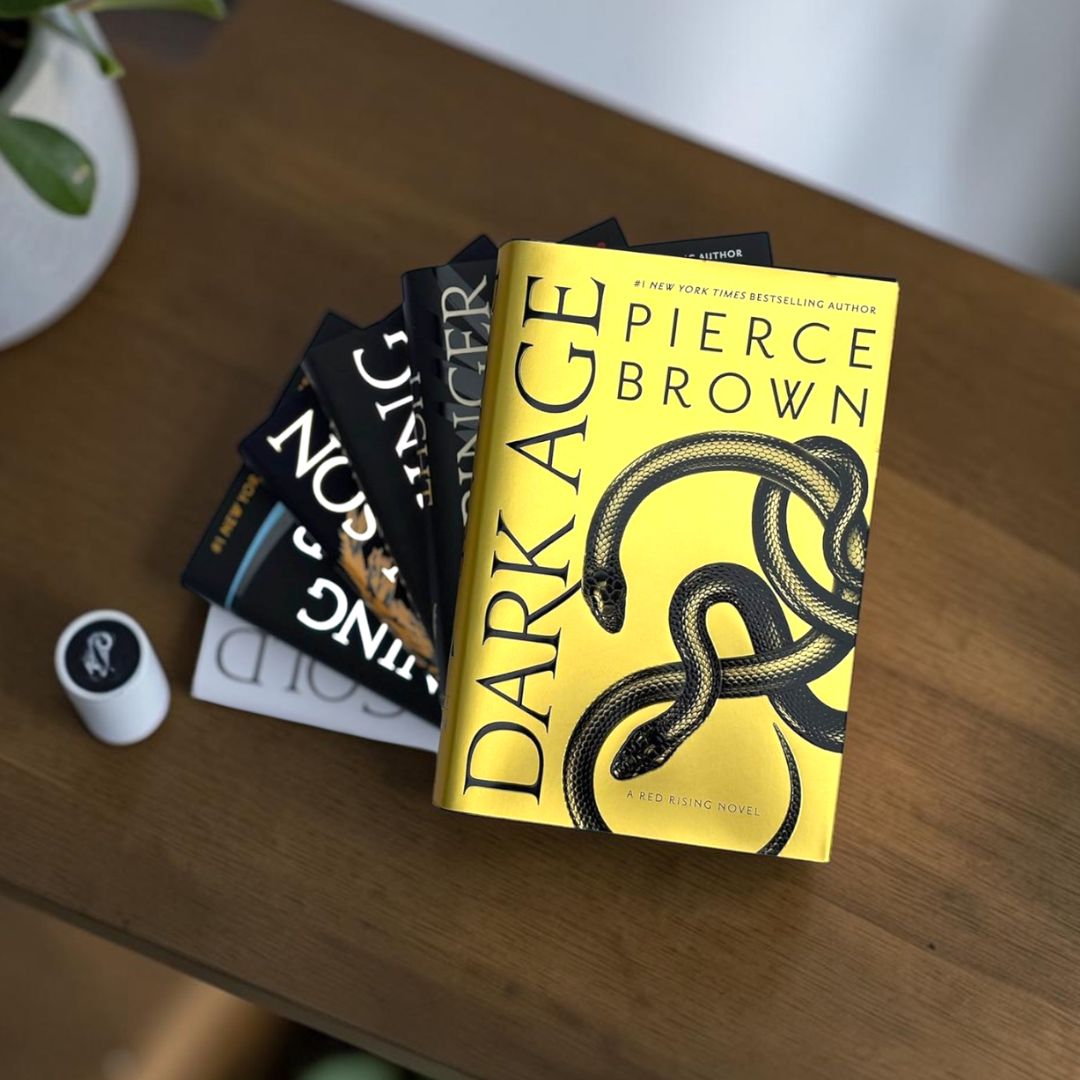 Red Rising Series Vol. 1-6, 6 Books Set, Red Rising, Golden Son, Morning Star, Iron Gold, Light Bringer, Dark Age, by Pierce Brown