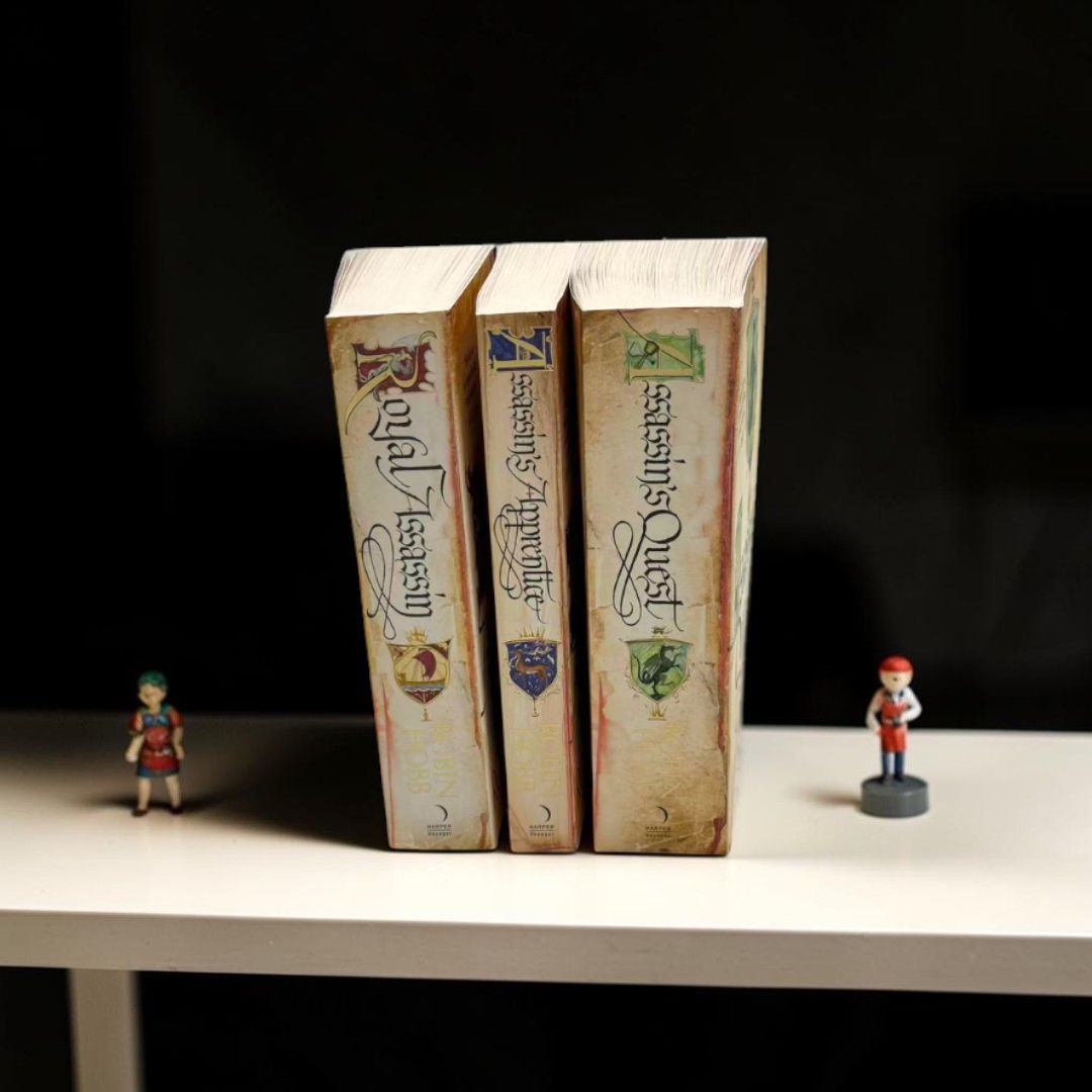 The Farseer Trilogy – 3 Book Collection Set by Robin Hobb (Assassin’s Apprentice, Royal Assassin, Assassin’s Quest)