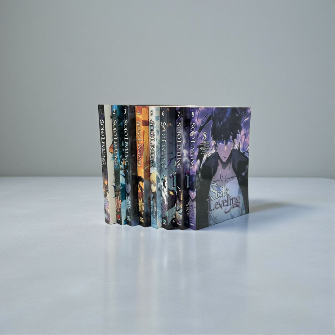 Solo Leveling Manga Series Vol. 1–8 by Chugong (Complete Fantasy Action Collection Set)